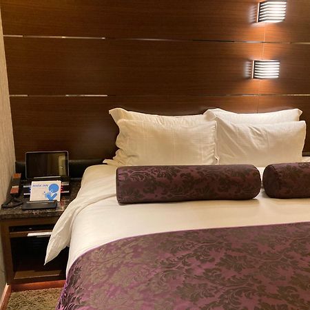 Hotel The Glanz Tokyo Esterno foto